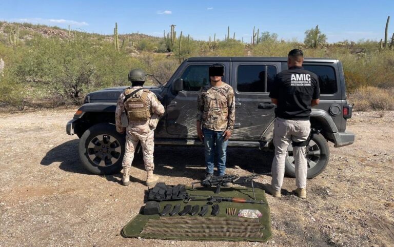 Mandan a comisiones petición de galleros