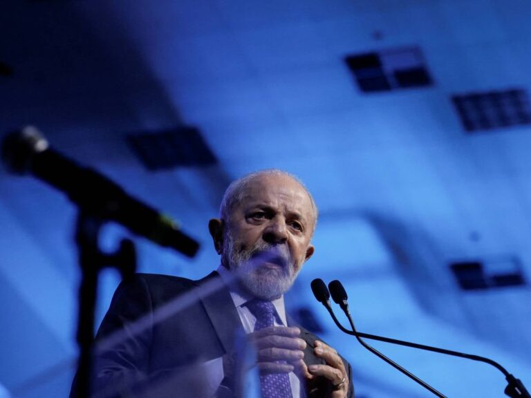 Lula da Silva se Recupera Tras Cirugía de Emergencia por Hemorragia Intracraneal