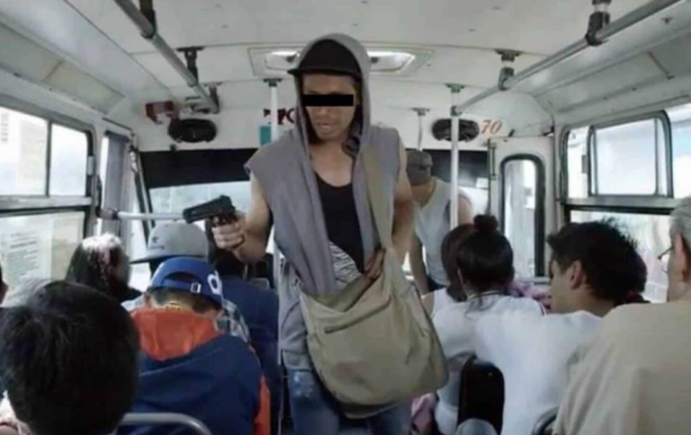 𝗣𝗲𝗿𝗰𝗲𝗽𝗰𝗶𝗼́𝗻 𝗱𝗲 𝗶𝗻𝘀𝗲𝗴𝘂𝗿𝗶𝗱𝗮𝗱 𝗲𝗻 𝗠𝗲́𝘅𝗶𝗰𝗼 𝗮𝗹𝗰𝗮𝗻𝘇𝗮 𝗻𝗶𝘃𝗲𝗹𝗲𝘀 𝗰𝗿𝗶́𝘁𝗶𝗰𝗼𝘀: 𝟲𝟭.𝟳% 𝗱𝗲 𝗹𝗮 𝗽𝗼𝗯𝗹𝗮𝗰𝗶𝗼́𝗻 𝘀𝗲 𝘀𝗶𝗲𝗻𝘁𝗲 𝘃𝘂𝗹𝗻𝗲𝗿𝗮𝗯𝗹𝗲