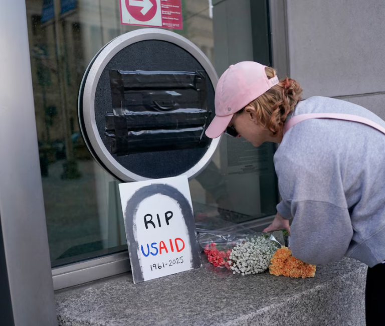 EE.UU. Desmantela USAID: Despidos Masivos