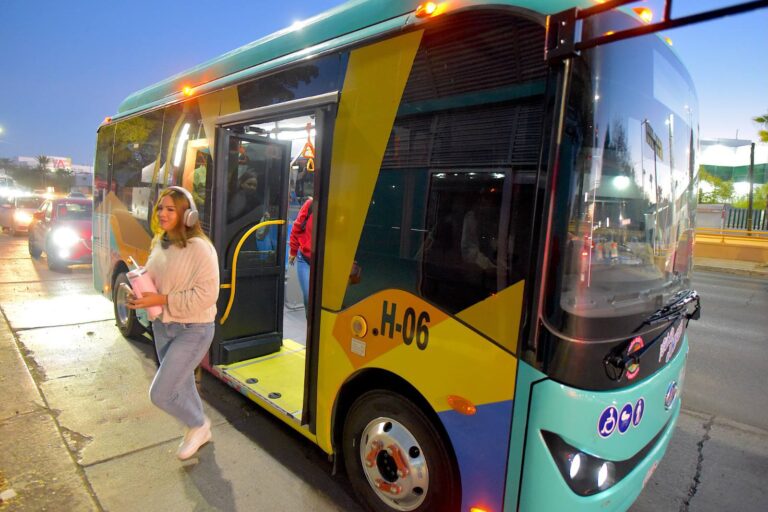 Hermosillo revoluciona la movilidad estudiantil con transporte eléctrico gratuito