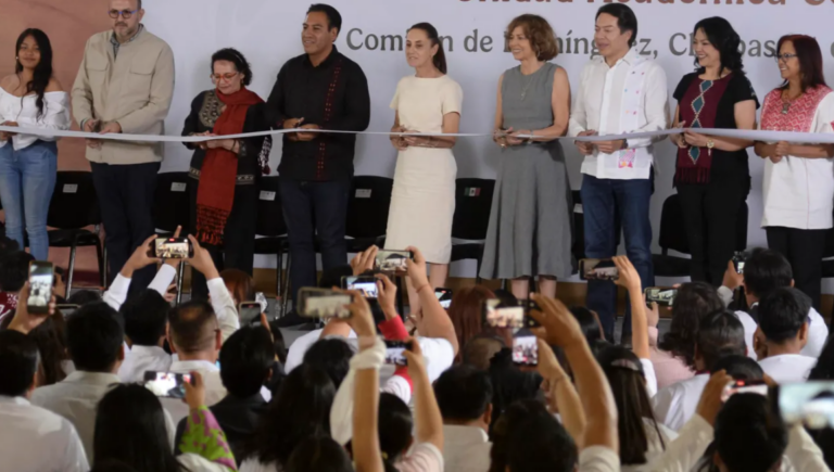 Claudia Sheinbaum inaugura primera Universidad Rosario Castellanos fuera de la CDMX