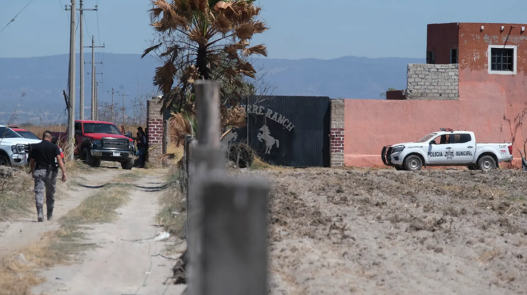 Dentro del Narcorrancho: Jóvenes Engañados y Entrenados para la Guerra