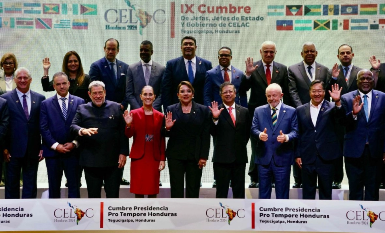 Latinoamérica se une contra las políticas migratorias y arancelarias de Trump en la Cumbre Celac