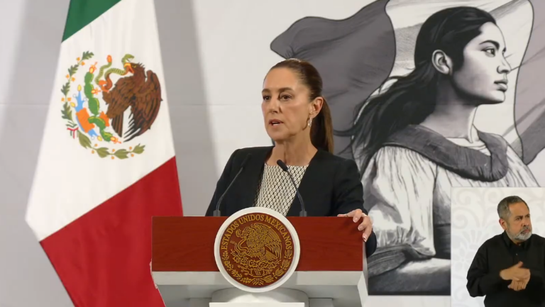 Sheinbaum abre debate sobre regulación de plataformas digitales y telecomunicaciones