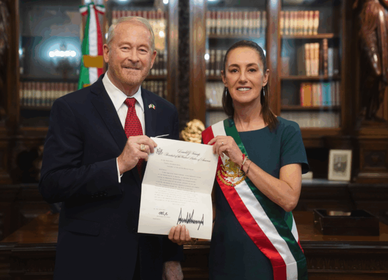 Sheinbaum recibe al nuevo embajador de EE.UU. y rechaza impuesto a remesas