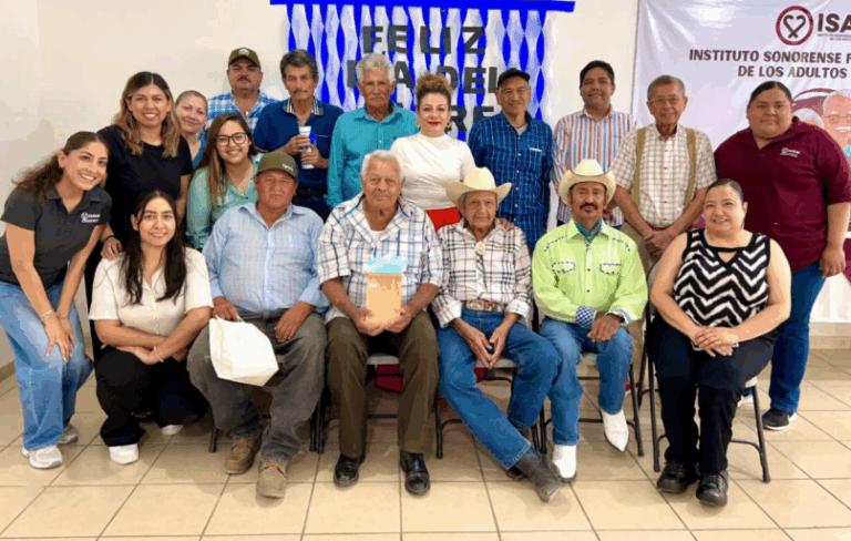 Sonora celebra a 45 padres mayores con emotiva fiesta intergeneracional