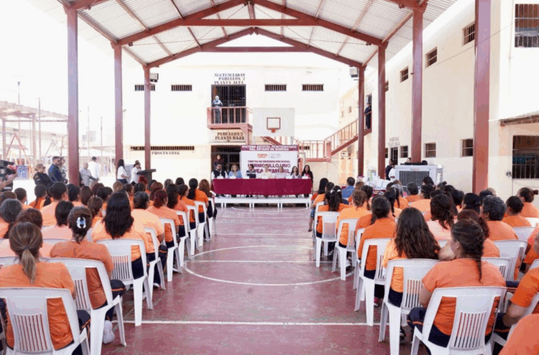 DIF Sonora y SIEP unen fuerzas para proteger a niños en centros penitenciarios