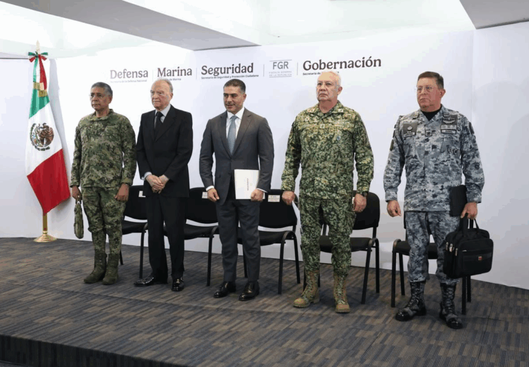 Gobierno desmantela red criminal de huachicoleros: 32 detenidos y millonario decomiso
