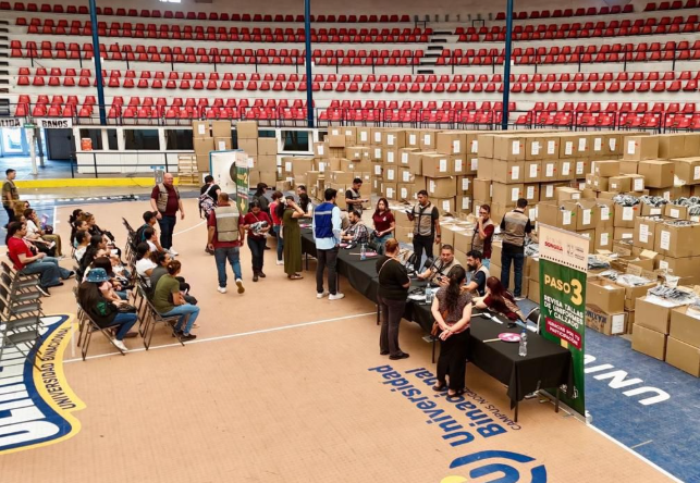 Sonora cumple: Entrega 440 mil uniformes escolares gratuitos antes del inicio de clases