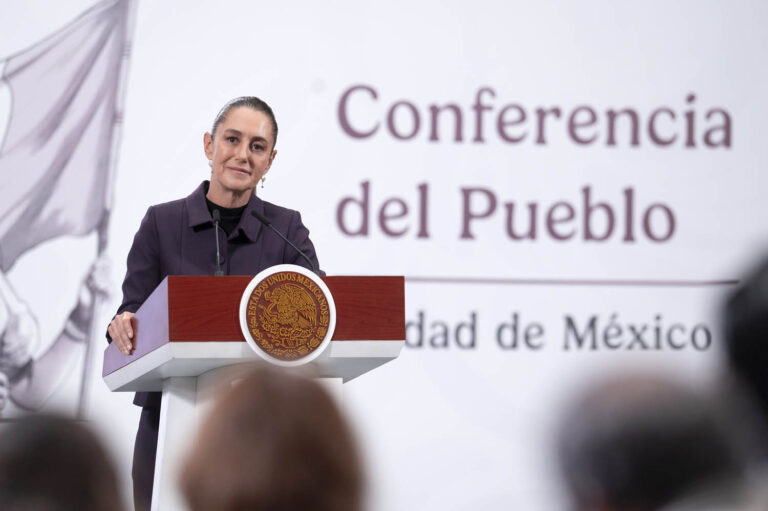 Sheinbaum Celebra Adquisición del 25% de Banamex por Empresario Mexicano