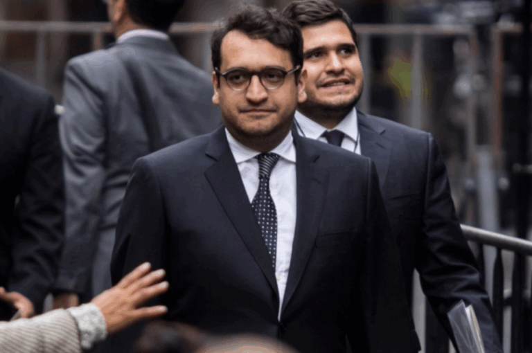 López Beltrán Denuncia “Montaje” Mediático sobre Amparos Fantasma