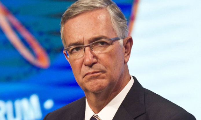 Juez de Nueva York Ordena a TV Azteca Desistir de Demandas para Evitar Pago de 580 Millones de Dólares