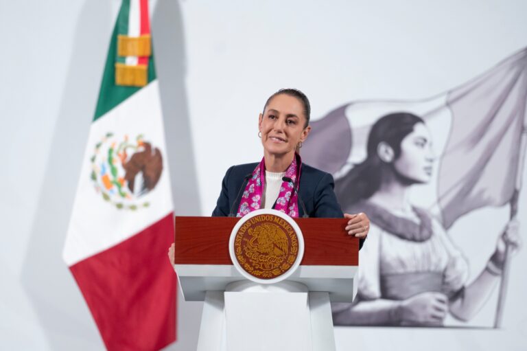 Sheinbaum Confirma Muerte de Migrante Mexicano Baleado en Oficina de ICE en Texas