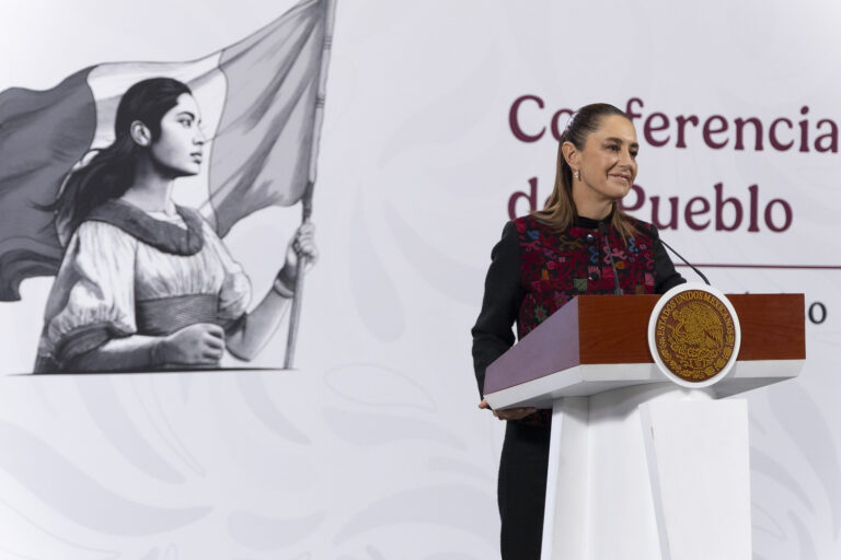 “Gobierno endurece controles contra factureras: prisión preventiva y cierre en 24 días”