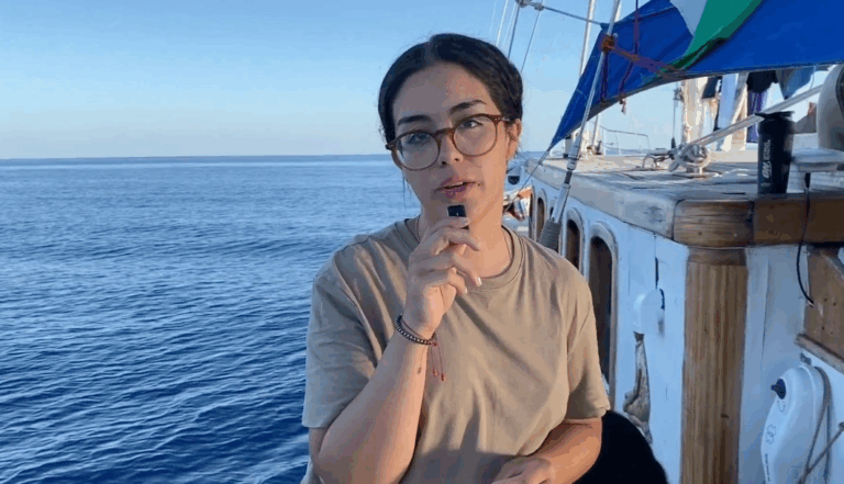 Activista Mexicana Exige a Sheinbaum Acción Firme Tras Interceptación Israelí