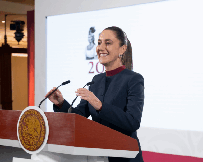 Sheinbaum se burla de Salinas Pliego tras orden judicial de pagar 580 millones de dólares