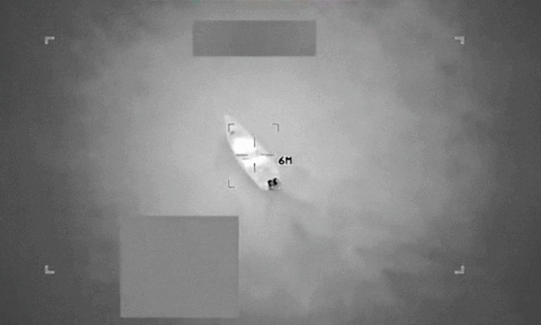 “EE.UU. bombardea embarcación en el Caribe: seis muertos en nombre de la ‘guerra contra el narcoterrorismo’”