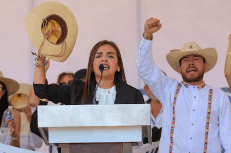 La Sombra de la Manipulación: Grecia Quiroz Rechaza Liderar la Marcha