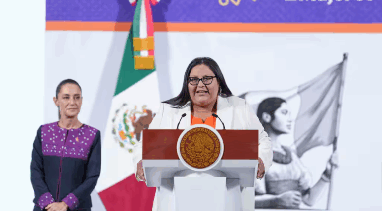 Sheinbaum Transforma la Mañanera en un Simbólico Espacio Liderado por Mujeres