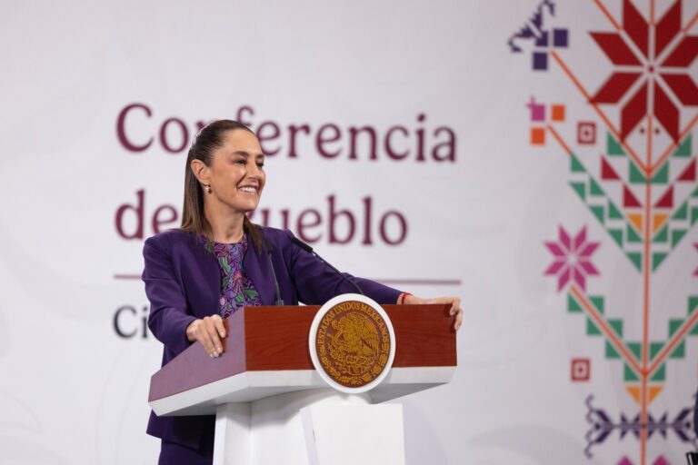 Sheinbaum alcanza 71.5% de aprobación en su primer año: récord de respaldo ciudadano