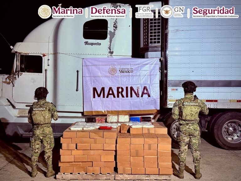 Fuerzas Federales Aseguran 600 Kilos de Metanfetamina en el Puerto de Mazatlán.