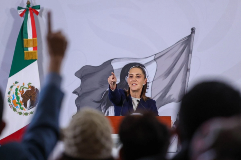 La Estrategia Itinerante: Sheinbaum Llevará el Gabinete de Seguridad y las Mañaneras a los Estados más Conflictivos.