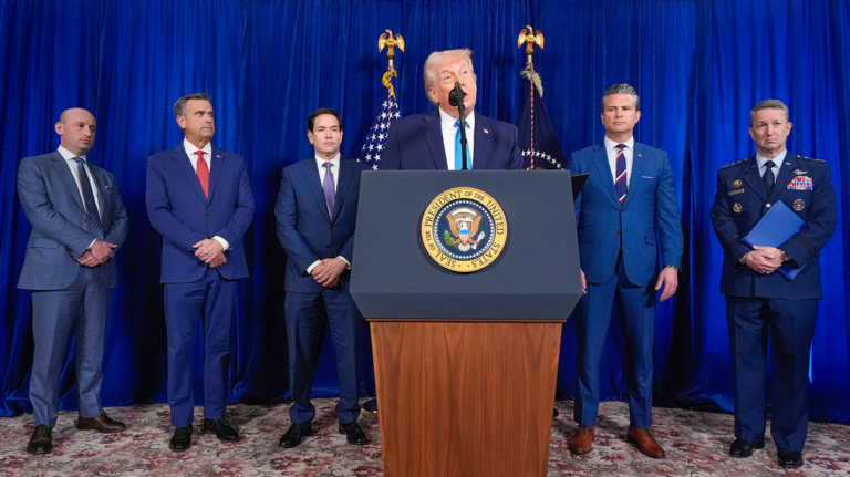 Trump anuncia que EE.UU. gobernará Venezuela hasta lograr una “transición adecuada”