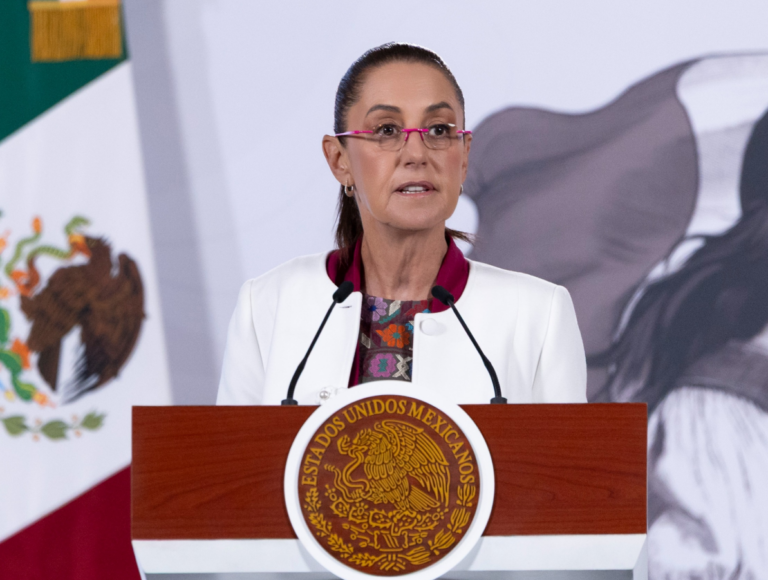 Sheinbaum desmonta montaje de Reforma que vincula a AMLO con el narcotráfico de Maduro