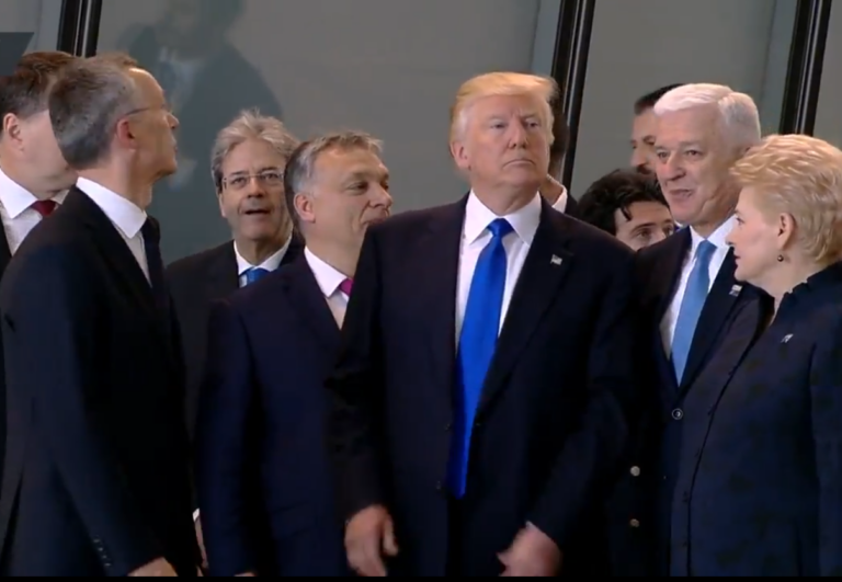 Trump Congela la Guerra Comercial con Europa Tras Lograr un “Acuerdo Marco” de la OTAN sobre Groenlandia.