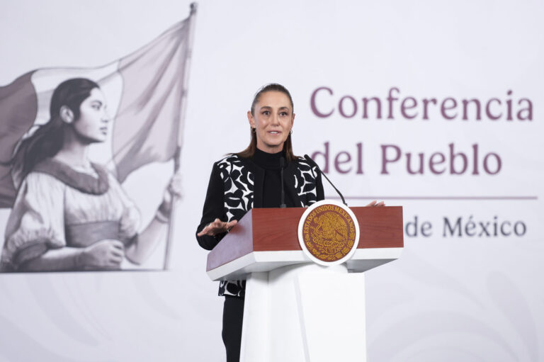 La desinformación política en México enfrenta respuestas oficiales mediante el derecho de réplica y transparencia