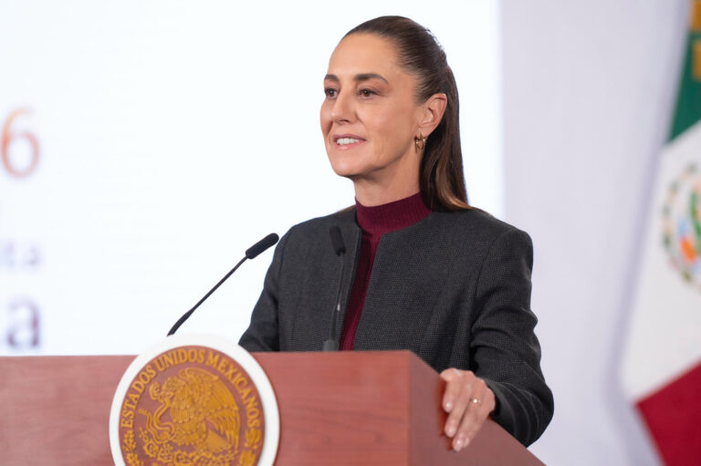 “Piensa mal y acertarás”: la frase que detonó el enfrentamiento en Palacio Nacional