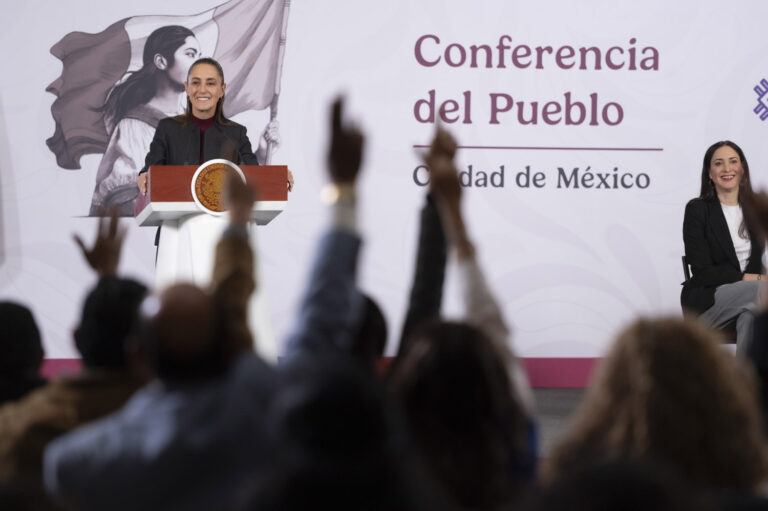 México atesora litio bajo sus pies pero no puede arrancarlo de la tierra arcillosa