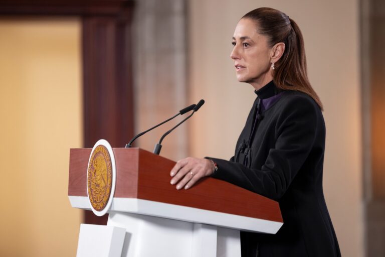 Sheinbaum ordena calma: “México ya amaneció con más tranquilidad”