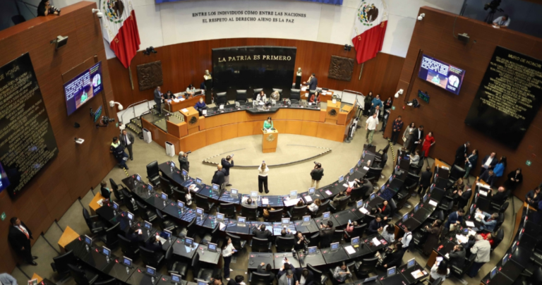 121 senadores unidos para enterrar la jornada laboral de 48 horas en México
