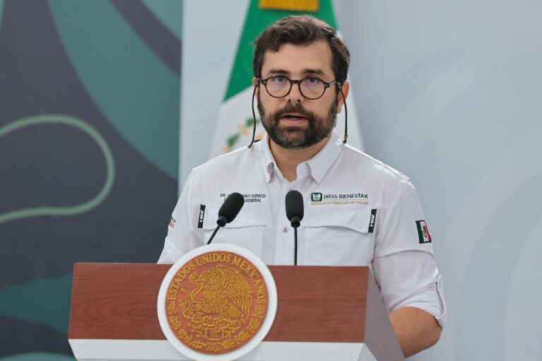Quintana Roo recibe inversión histórica: puente récord, hospitales y mil mdp para bacheo en 2026.