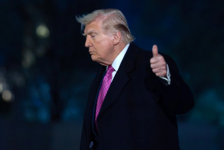 Trump decreta el fin de la guerra con Irán: “los estamos aniquilando por completo”.
