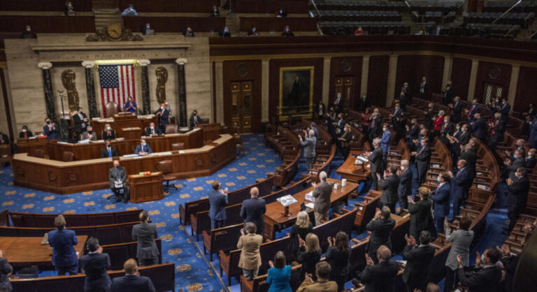 El Senado de EE.UU. blindó a Trump: rechazan límites para atacar a Irán sin aval del Congreso.