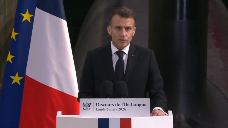 Macron, con el dedo en el gatillo nuclear: “No dudaré en usarlo si nuestros intereses están en riesgo”