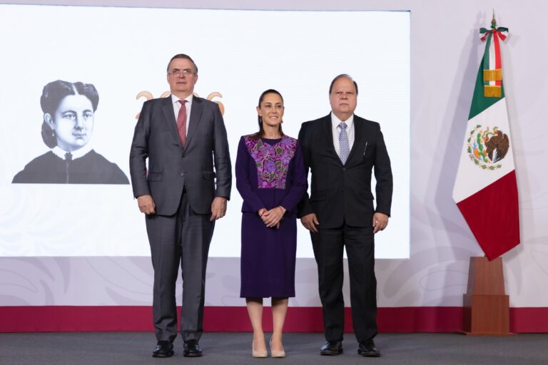 México recibe inversión récord de 1,000 mdd para fabricar IA y centros de datos
