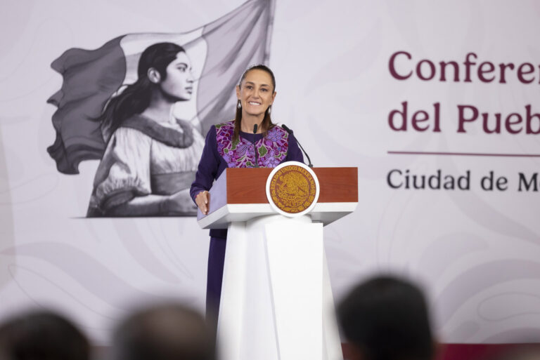 Sheinbaum aterriza en Barcelona con mensaje de paz y bilaterales con Lula y Petro