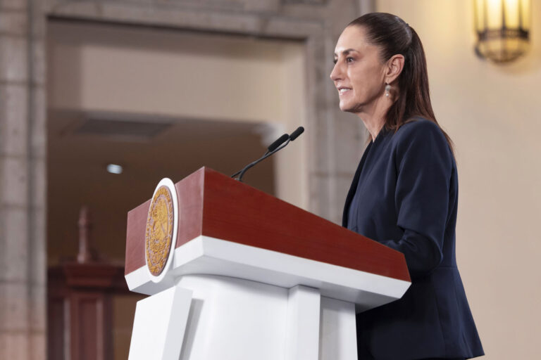 “Relájense”: el consejo de Sheinbaum que expone la agonía de la oposición