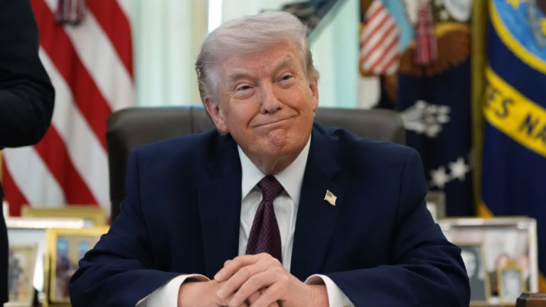 DOJ declara inconstitucional ley de Watergate: Trump no entregará documentos