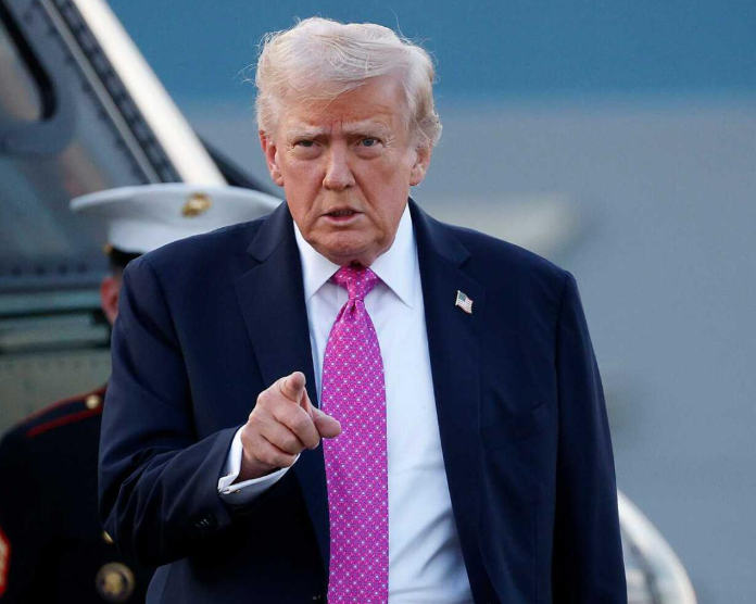 Trump extiende tregua mientras Irán exhibe misiles y rechaza negociar