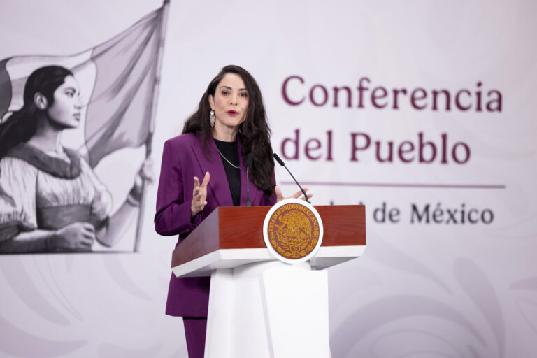 Ofensiva cultural: el plan estatal para arrebatar el regional mexicano a la violencia