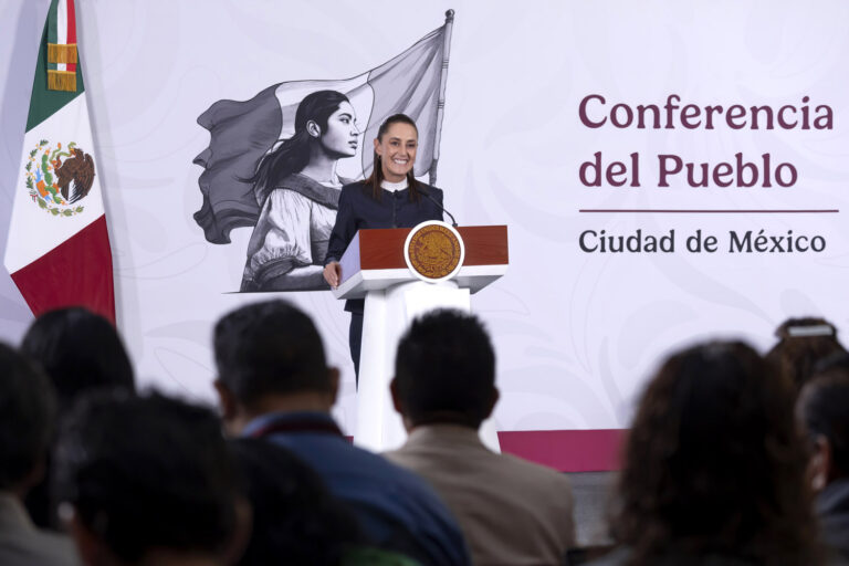 Balanza comercial positiva y captación récord de capital extranjero sacuden el escenario financiero mexicano