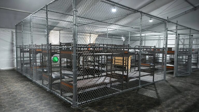 Cierra “Alligator Alcatraz”: casi 21 mil deportaciones y cero detenidos