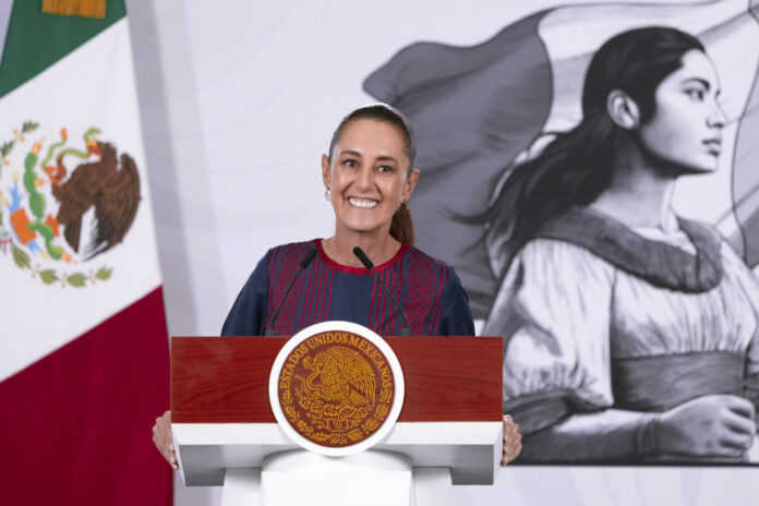 2026-06-08_Conferencia_de_prensa_matutina_-_Palacio_Nacional_20_JCRM