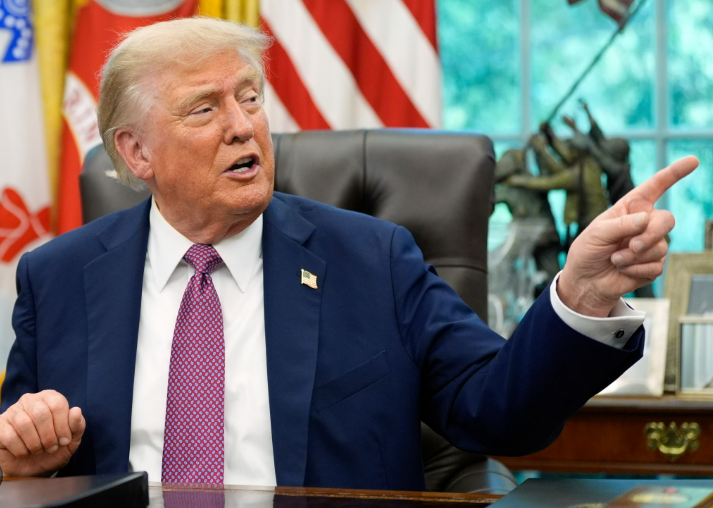 Trump dice que Irán negocia “a ritmo rápido” pero Teherán rompe el diálogo