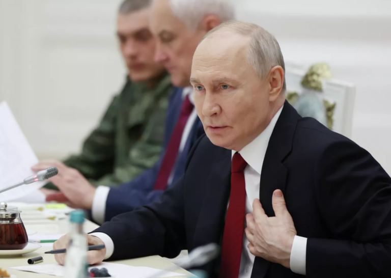 Putin anuncia constelación satelital que superará a Starlink mientras acusa a la OTAN